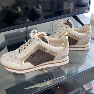 Michael Kors Sneakers